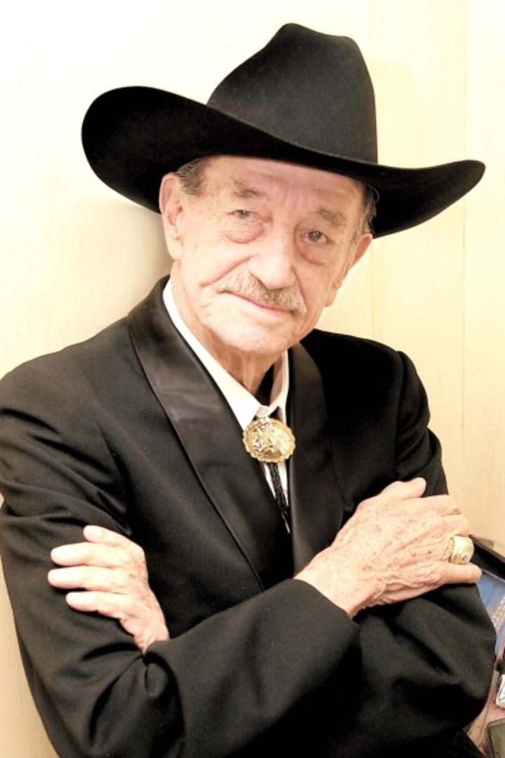 Fallece el actor Mario Almada a los 94 años