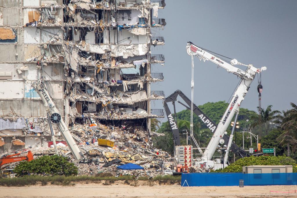 Equipos de rescate de Miami-Dade dejan de buscar sobrevivientes en derrumbe - Vimarsana News