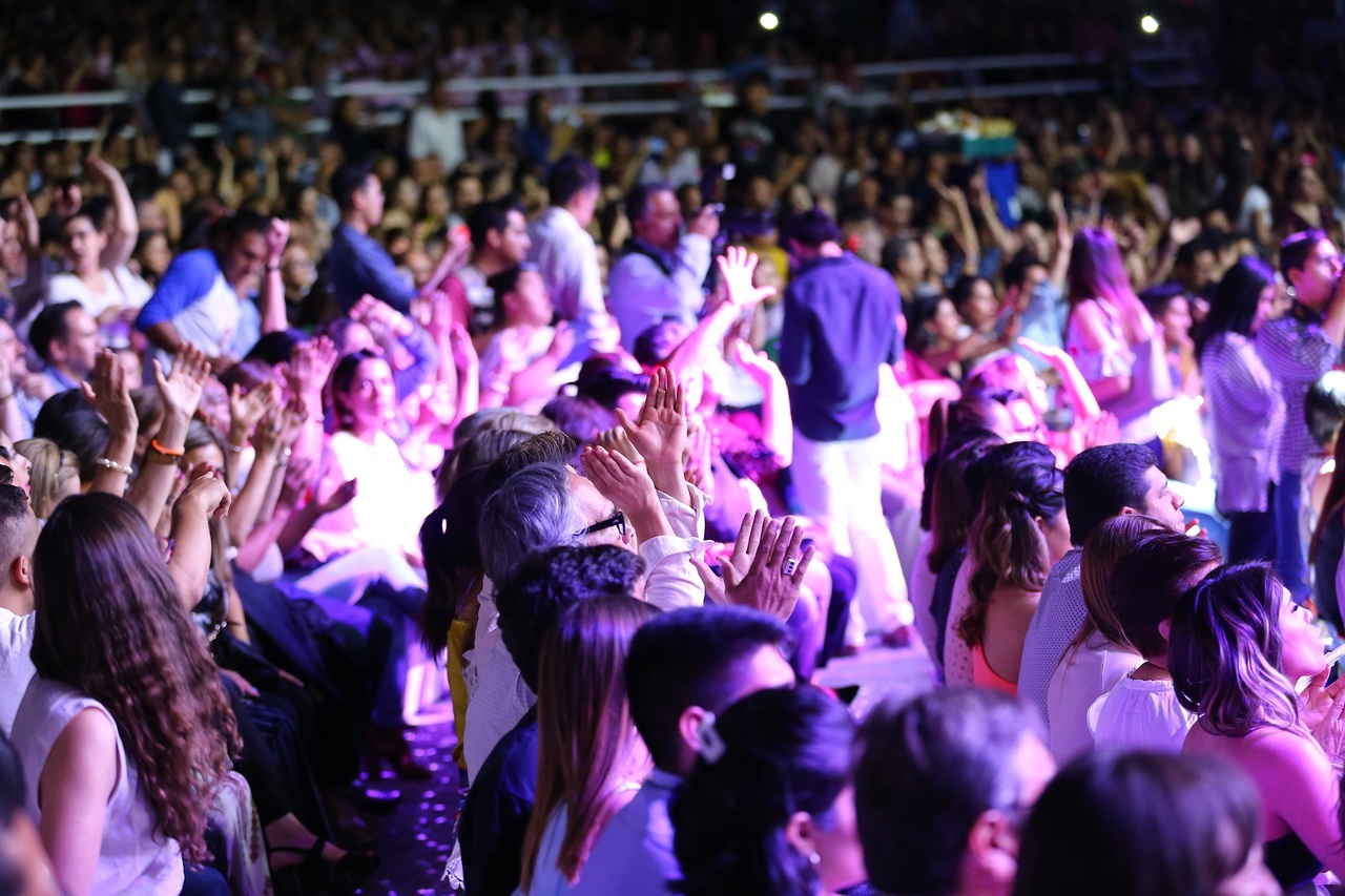 Van por la cancelación del concierto de Nodal - Vimarsana News