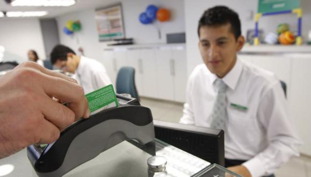 Créditos al consumo de instituciones financieras registran una reducción - Vimarsana News