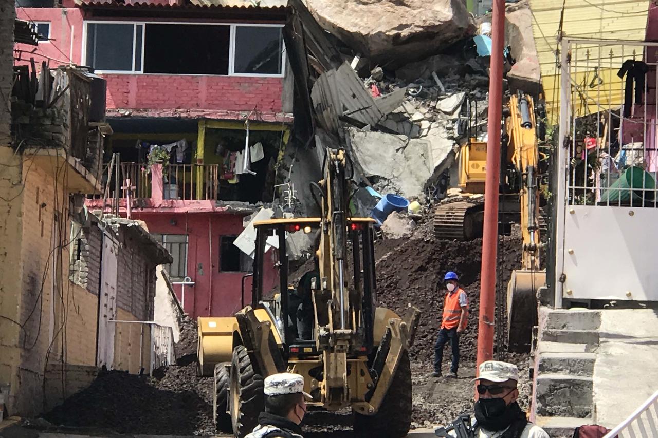 Tras 11 días de trabajo, hallan cuerpos de Paola y Dilan, víctimas del deslave en cerro del Chiquihuite - Vimarsana News