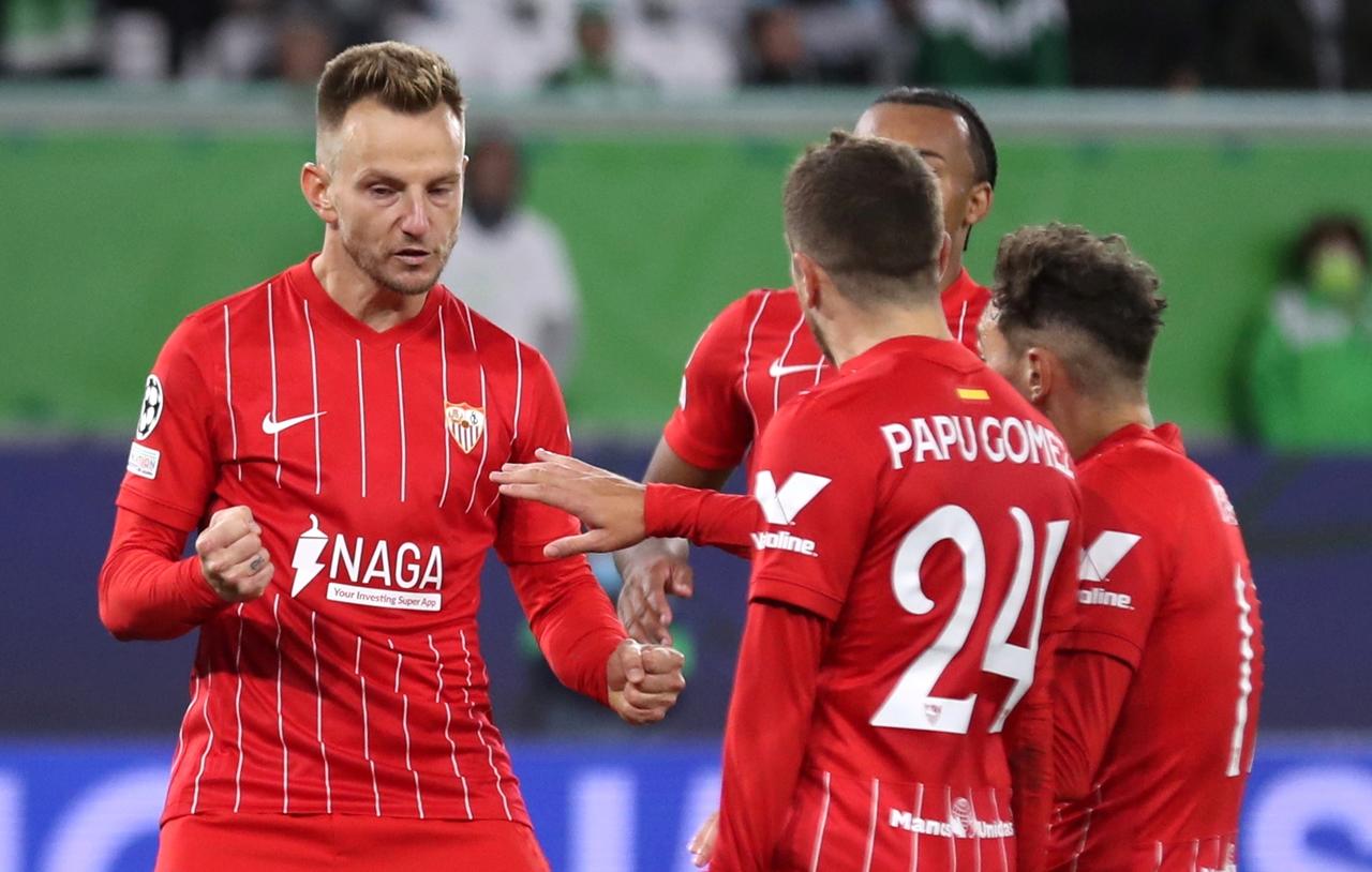 Sevilla salva un punto de penalti casi al final ante Wolfsburgo y suma otro empate - Vimarsana News
