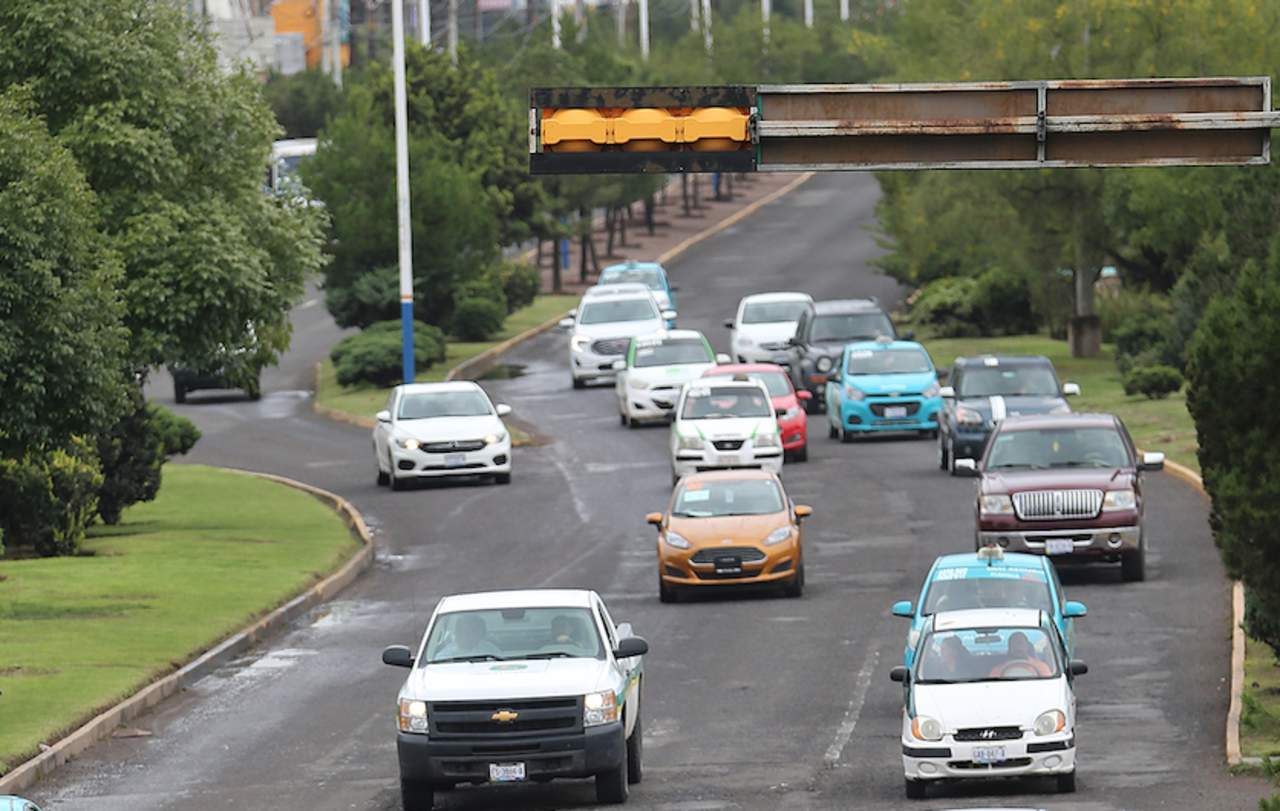 Cien mil vehículos extranjeros podrán ser regularizados en Durango