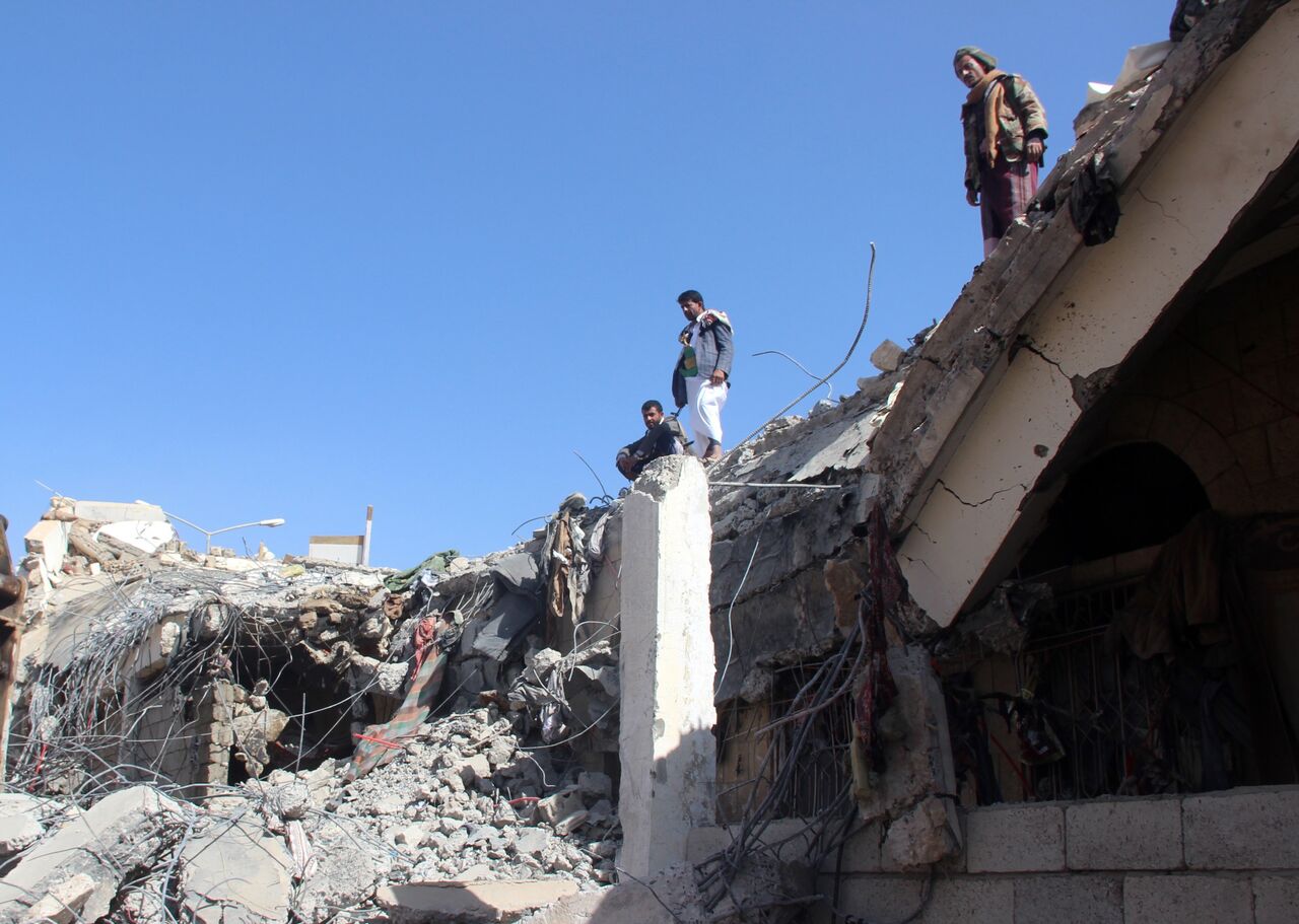 Yemen sigue sin internet tras el bombardeo contra una torre de telecomunicaciones