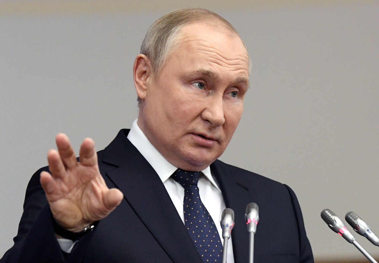 Putin advierte a Finlandia que dejar su neutralidad sería un error
