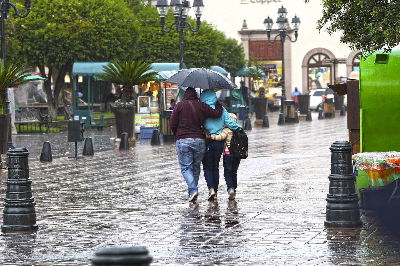 Para este lunes continuarán las lluvias en Durango