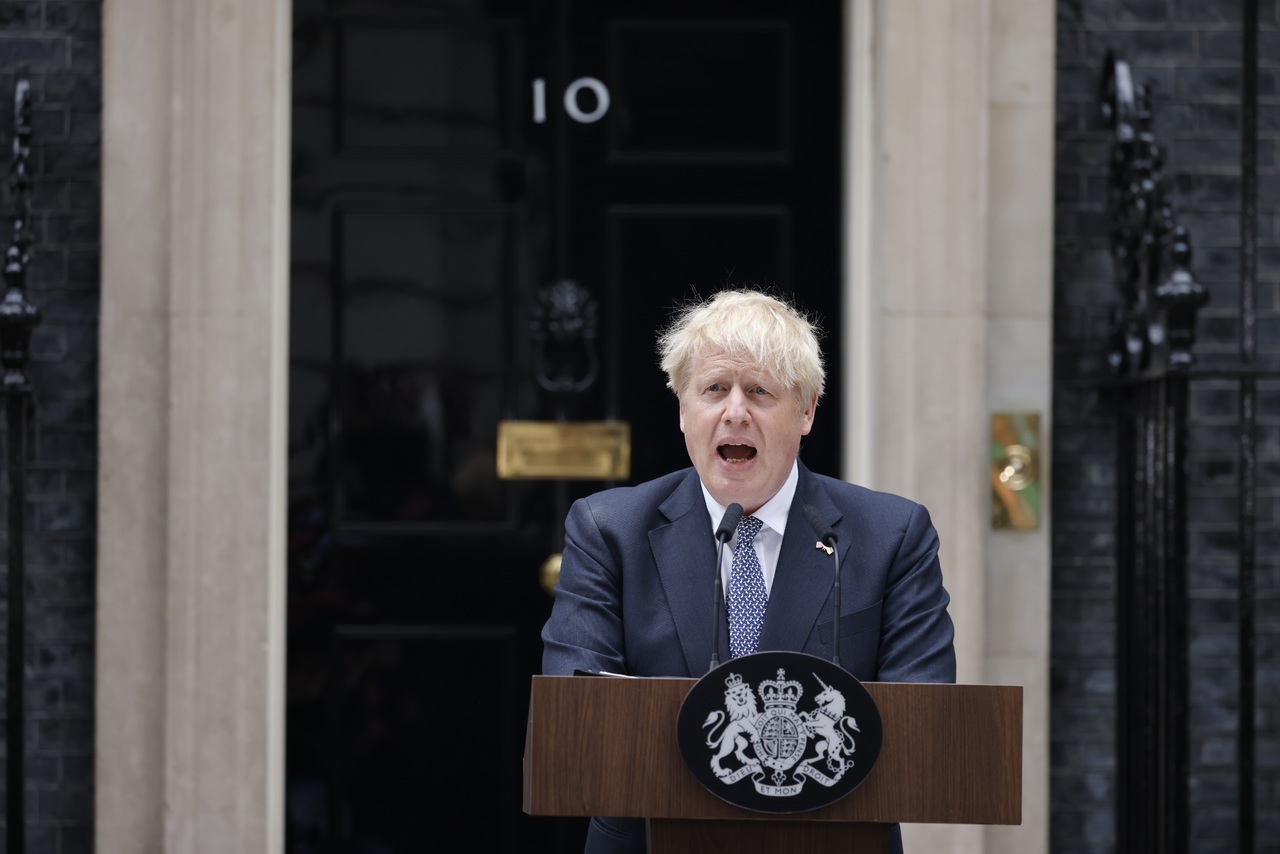 Boris Johnson renuncia como primer ministro